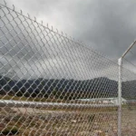 6ft Heat Treated Galvanized Carbon Steel Chain Link Farm Security Fence Netting for Livestock Easily Assembled