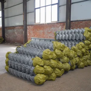 9 Gauge Galvanized Diamond Wire Mesh PVC Plastic Vinyl Cyclone Chain Link Fence for Highway Railway Temporary
