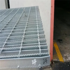 Black Carbon Steel Expanded Metal Grating Powder Coated and Polished Finish Wire Mesh Material