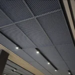 CE Certified Stainless Steel Wire Mesh Plain PVC Coated Expanded Galvanized Perforated Screen Ceilings for Welding and Punching CE Certified Stainless Steel Wire Mesh Plain PVC Coated Expanded Galvanized Perforated Screen Ceilings for Welding and Punching
