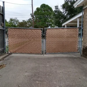 Chain Link Fence Slats Privacy Screen Covering Tape Roll With Brass Fasteners Design For Home School Business Stadiums