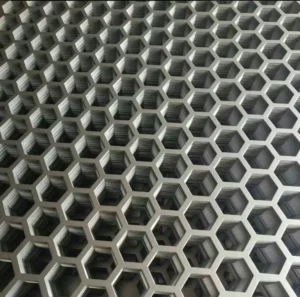 Customized 1.5mm 2.0mm Honeycomb Metal Speaker Grill Cover Mesh Nets