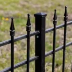 Durable Zinc Plated Wrought Iron Outdoor Railing Fencing Trellis & Gates for Garden Decor