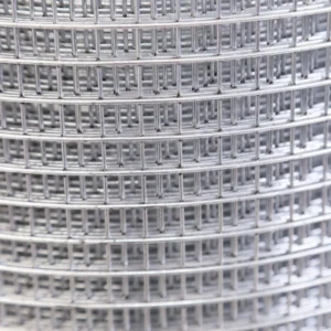 Electric Welded Mesh Square Hole Galvanized Iron Wire for Construction Fences and Breeding Nets