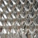 Factory Direct Iron Expanded Mesh with Customized Size and High Tensile Strength for Construction