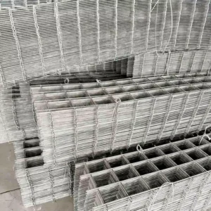 Factory Supply Stainless Steel Mesh Welded Wire Mesh Customize Mesh Screen Metal