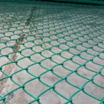 Galvanized Iron Wire Mesh Panel Chain Link Fence for Farm Building Garden Use with Fence Posts for Fencing Trellis & Gates