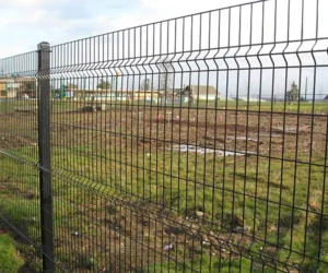 Galvanized Steel Welded 3D Wire Mesh Fence 6ft Height Industrial Style Customizable Dimensions