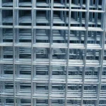 Heavy Duty Commercial Durable Welded Wire Mesh Fence Panels 6 Feet Hot Dipped Galvanized for Construction Site and Farm Fencing Heavy Duty Commercial Durable Welded Wire Mesh Fence Panels 6 Feet Hot Dipped Galvanized for Construction Site and Farm Fencing