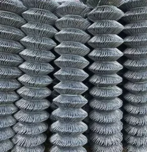 High Quality Iron Wire Mesh Fence Factory Direct From Source Diamond Chain Link Mesh Product