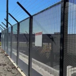 High Security 358 Anti Climb Fence 76.2×12.7mm Mesh Galvanized Powder Coated Prison Airport Fencing