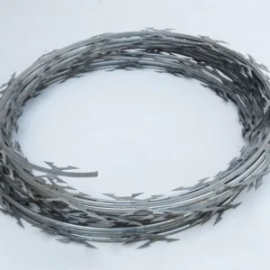 Hot Dipped Galvanized BTO22 Cross Razor Barbed Wire 500mmx10kg Per Roll with Clips Welded Mesh Technique