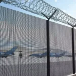 Modern 358 Clear View PVC Fence with Concertina Razor Wire with 3D Modeling Black PVC Coated Anti-Climb for Estate Security Modern 358 Clear View PVC Fence with Concertina Razor Wire with 3D Modeling Black PVC Coated Anti-Climb for Estate Security