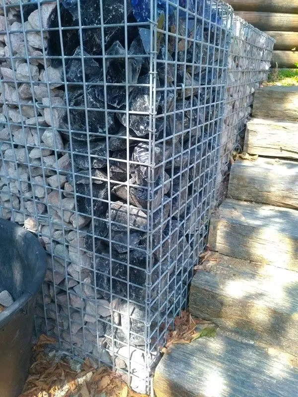 Security Construction Mesh Corrosion Resistant Galvanized Iron Wire Welded Gabion Basket with Square Holes for Canal and Bridge