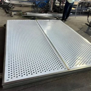 Stainless Steel Wire Mesh Perforated Steel Sheet with Round Holes for Industry