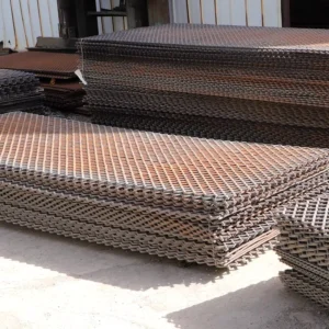 Wear-Resistant Stainless Steel Welded Wire Mesh (Black) for Filtration and Screening in Energy & Mining Premium Factory Supply